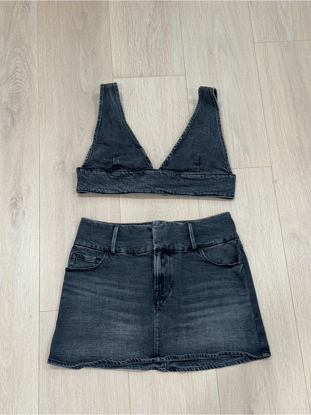 Good American Washed Black Denim Bralette and Mini Skirt Set - Women